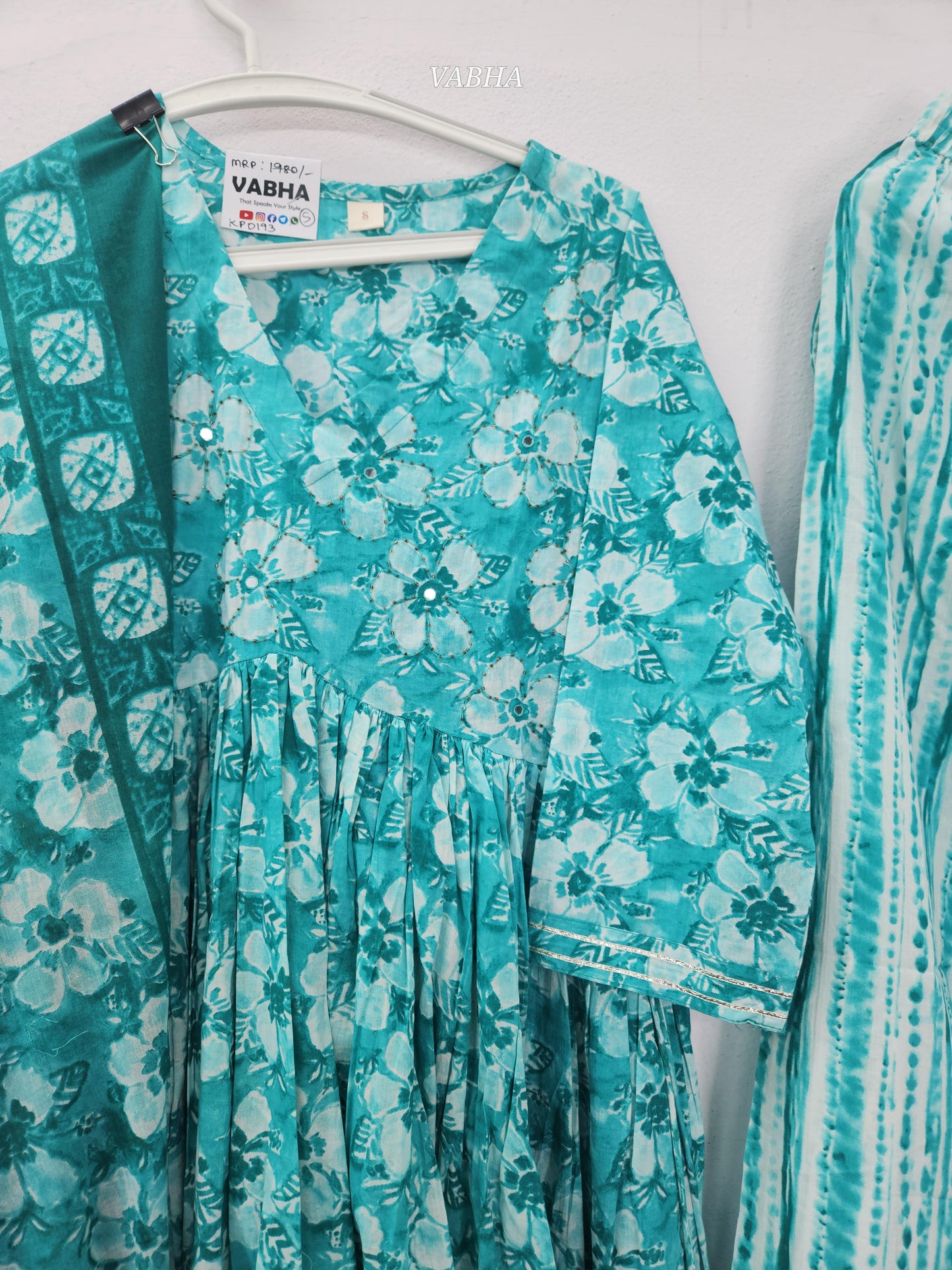 KPD193 Rama Green Cotton V Neck Floral Print Anarkali Style Kurti Pant Duppatta