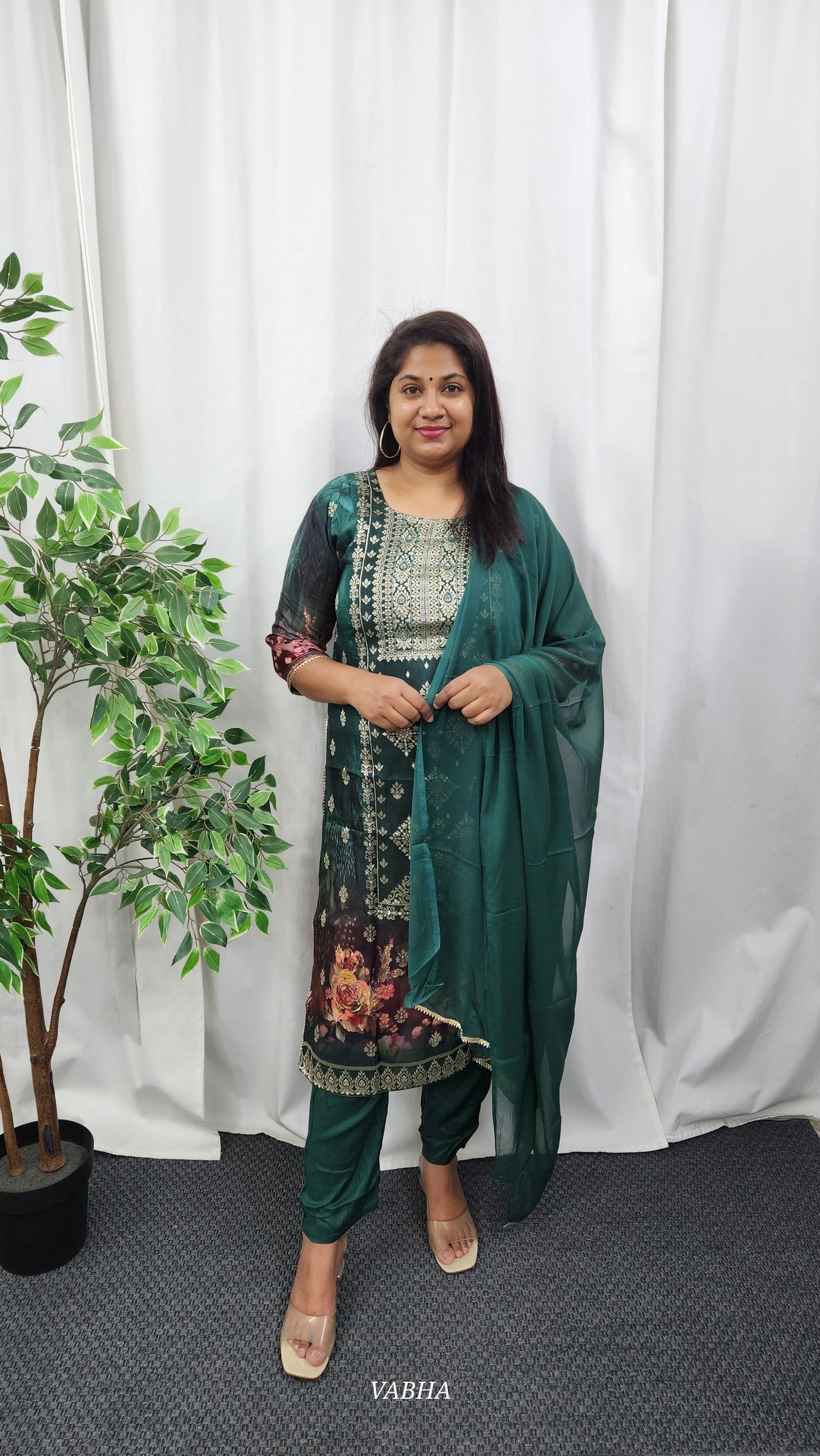 KPD43 Bottle Green Muslin Kurti Pant Dupatta