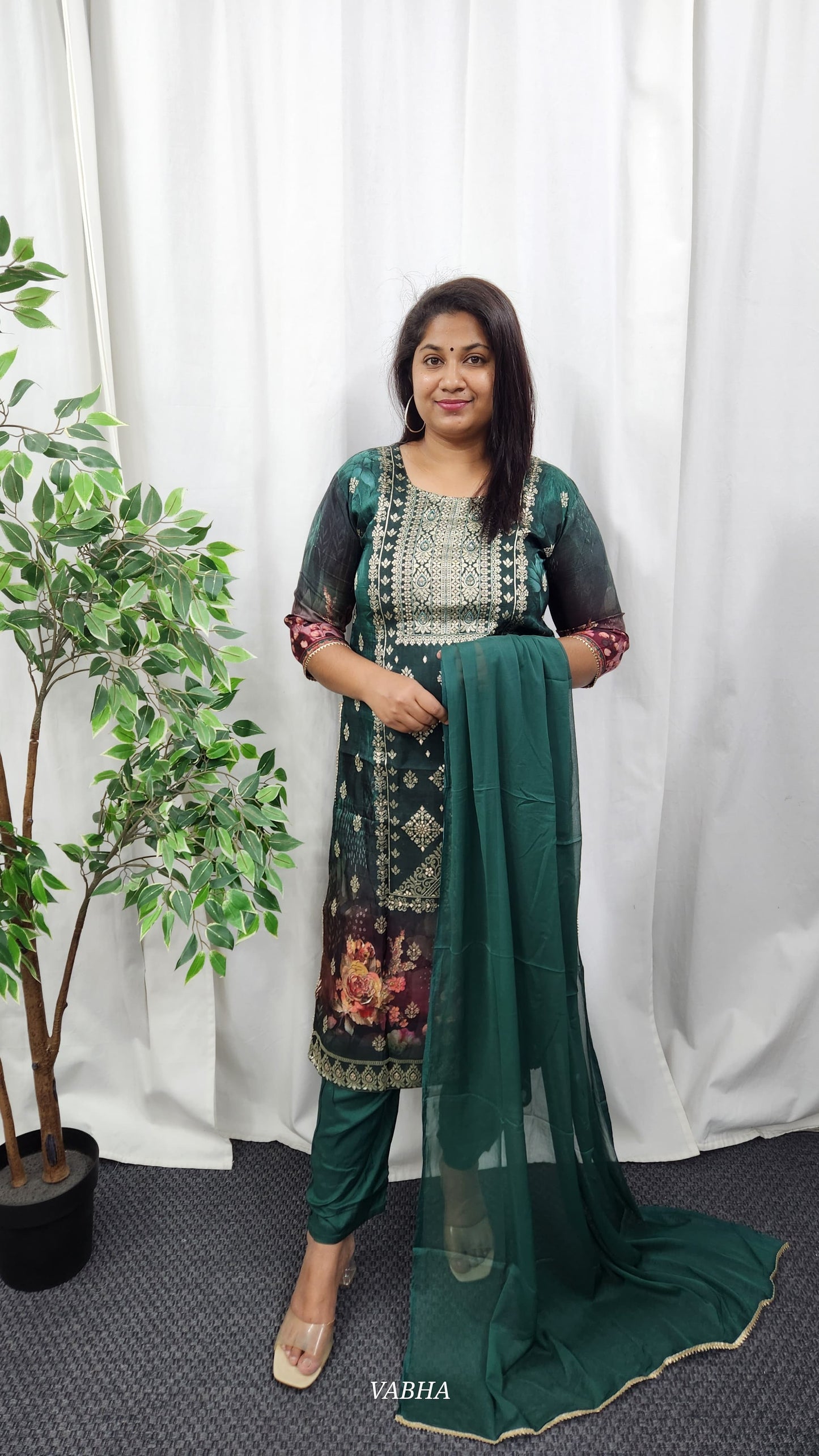 KPD43 Bottle Green Muslin Kurti Pant Dupatta