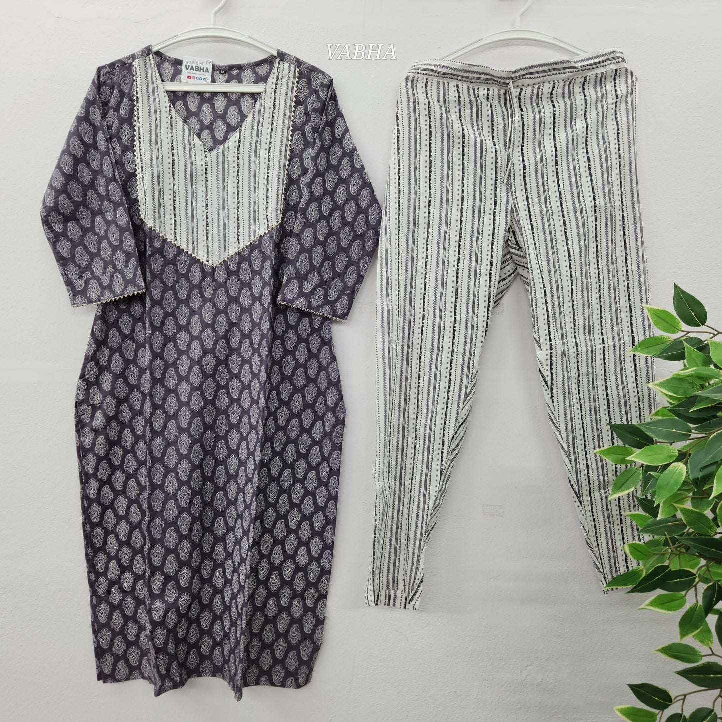 C43 Violet Mango Print Cotton Co-Ord Set