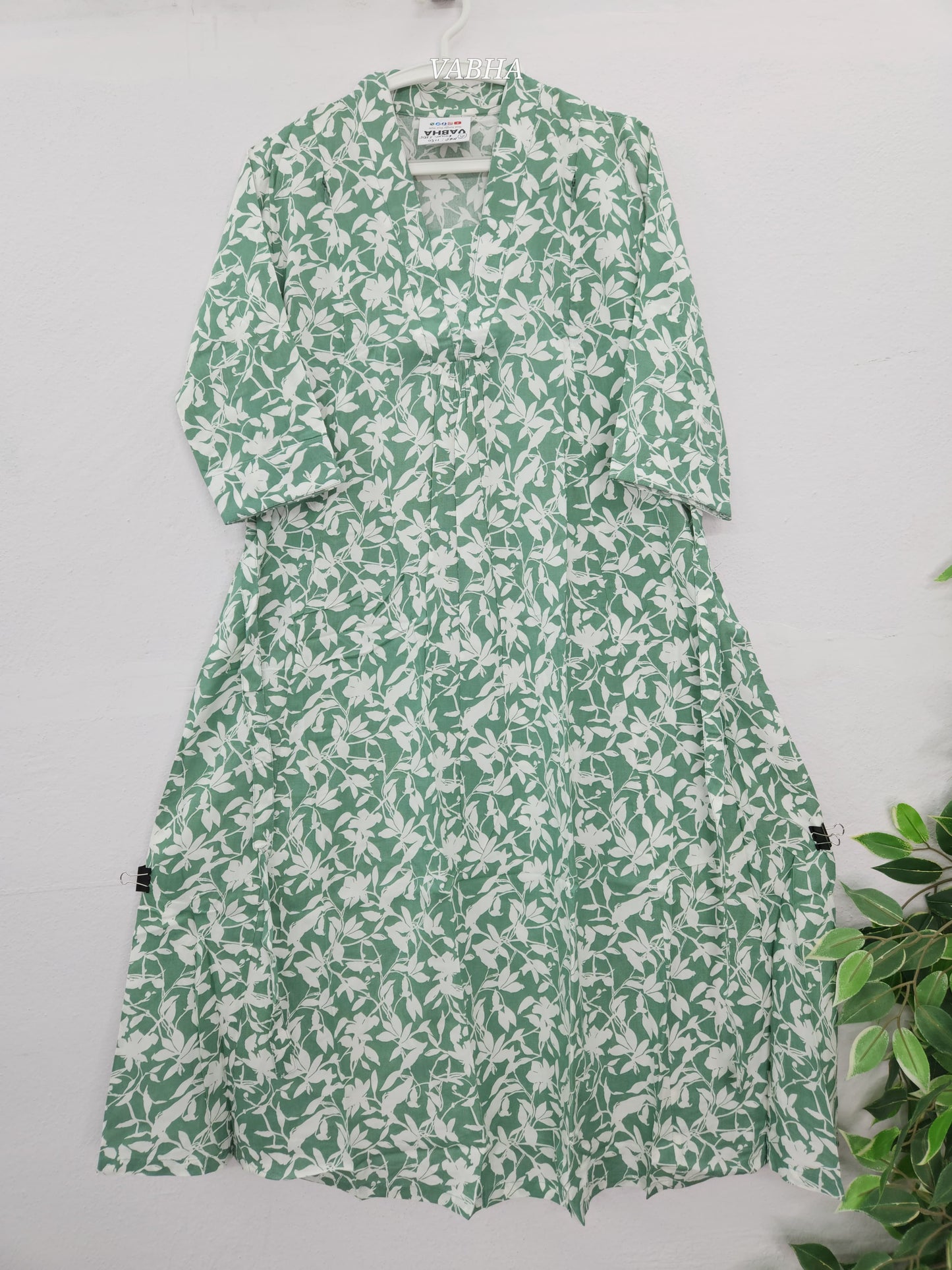 FF05 Pista Green Full V-neck Rayon Floral Print Feeding Frock
