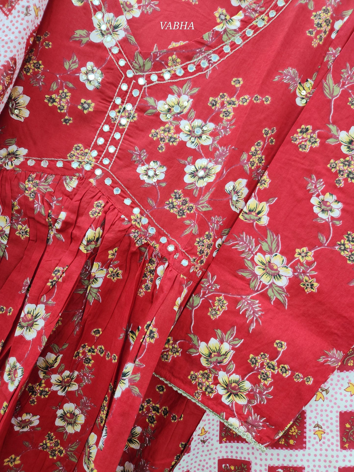 KPD124 Red Floral Print Alia Cut A-Line Style V Neck Cotton Kurti Pant Duppatta