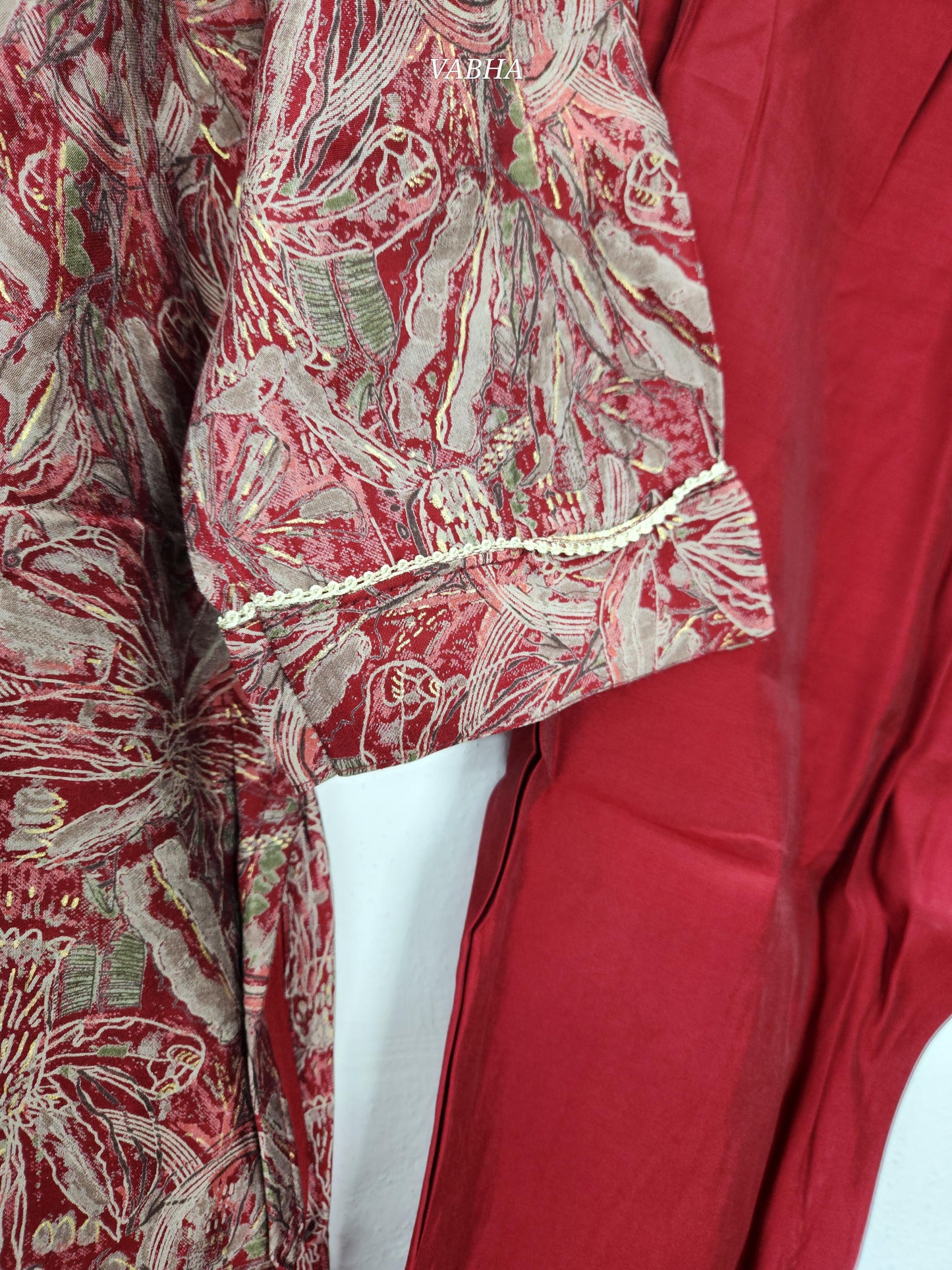 KPD141 Red Modal Silk scalop V neck With Zari Embroidery Printed With Lining Straight Cut Kurti Pant Duppatta