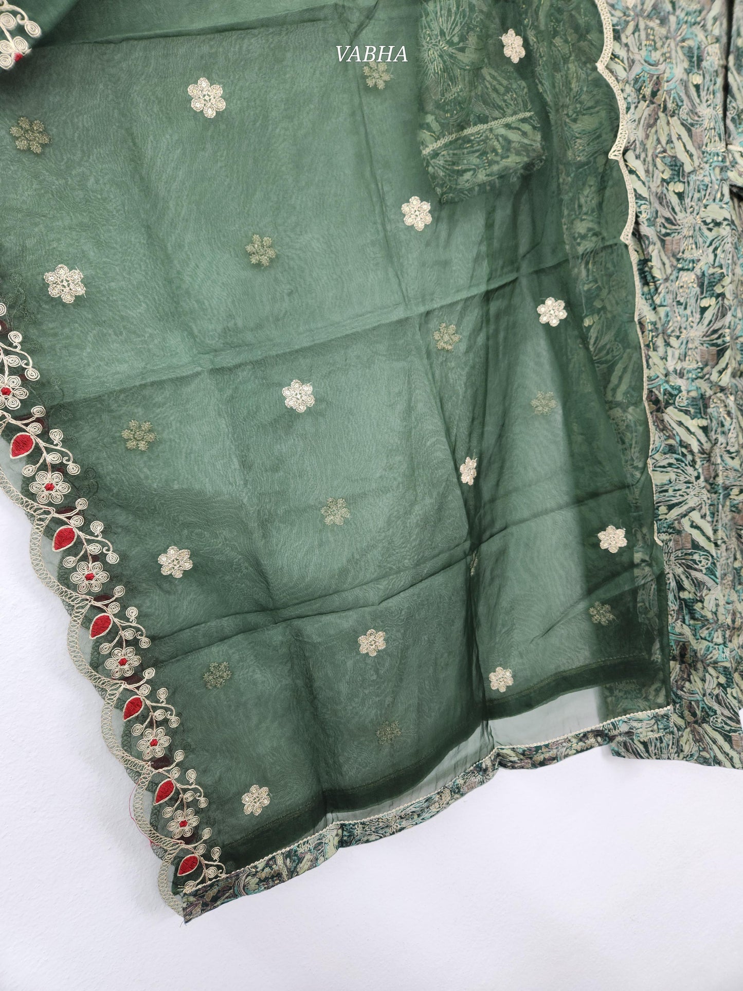 KPD142 Bottle Green Modal Silk scalop V neck With Zari Embroidery Printed With Lining Straight Cut Kurti Pant Duppatta