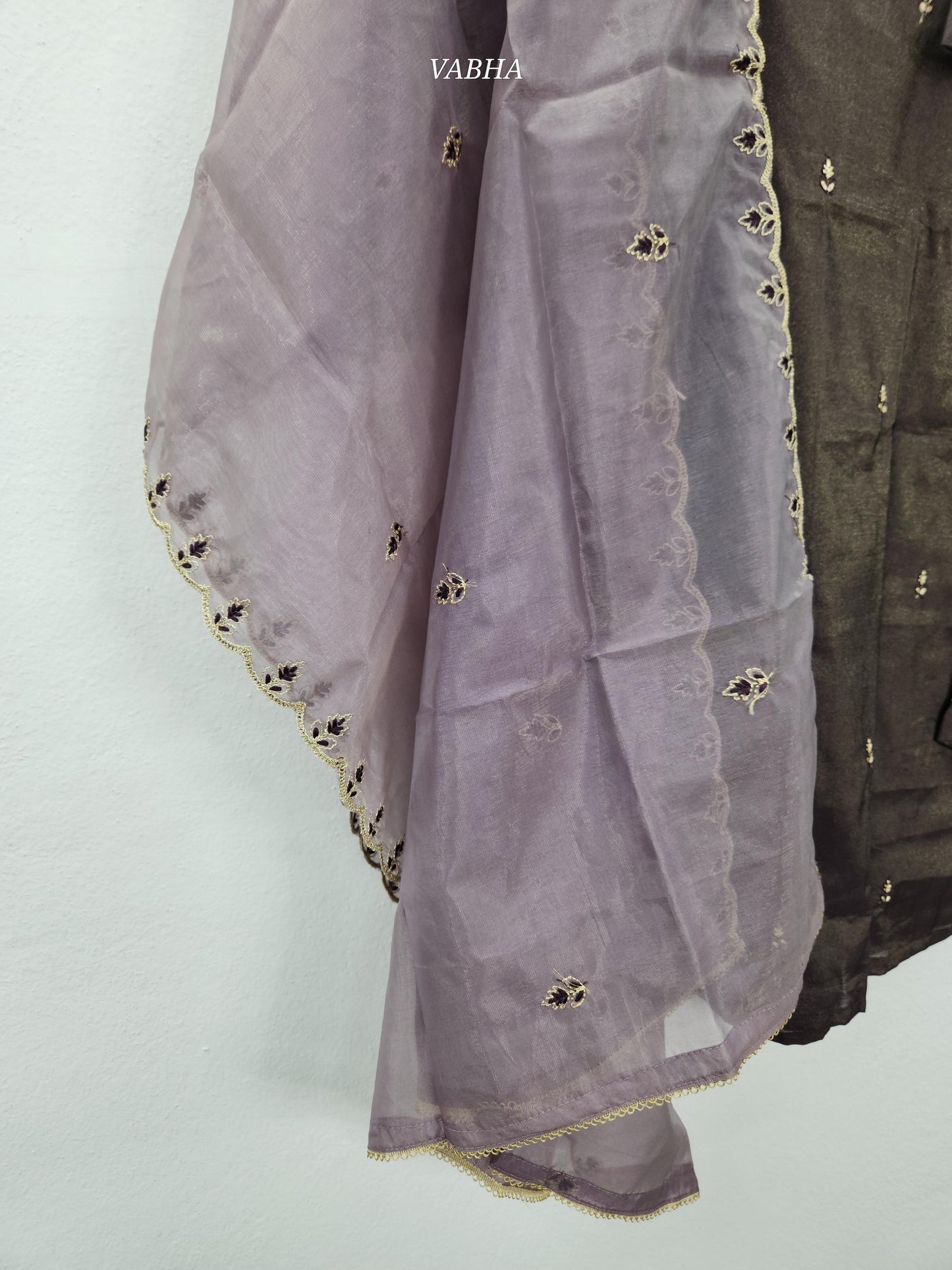 KPD146 Lavender Roman Shimmer Silk Round neck With Heavy Thread embroidery With Lining Straight Cut Kurti Pant Duppatta