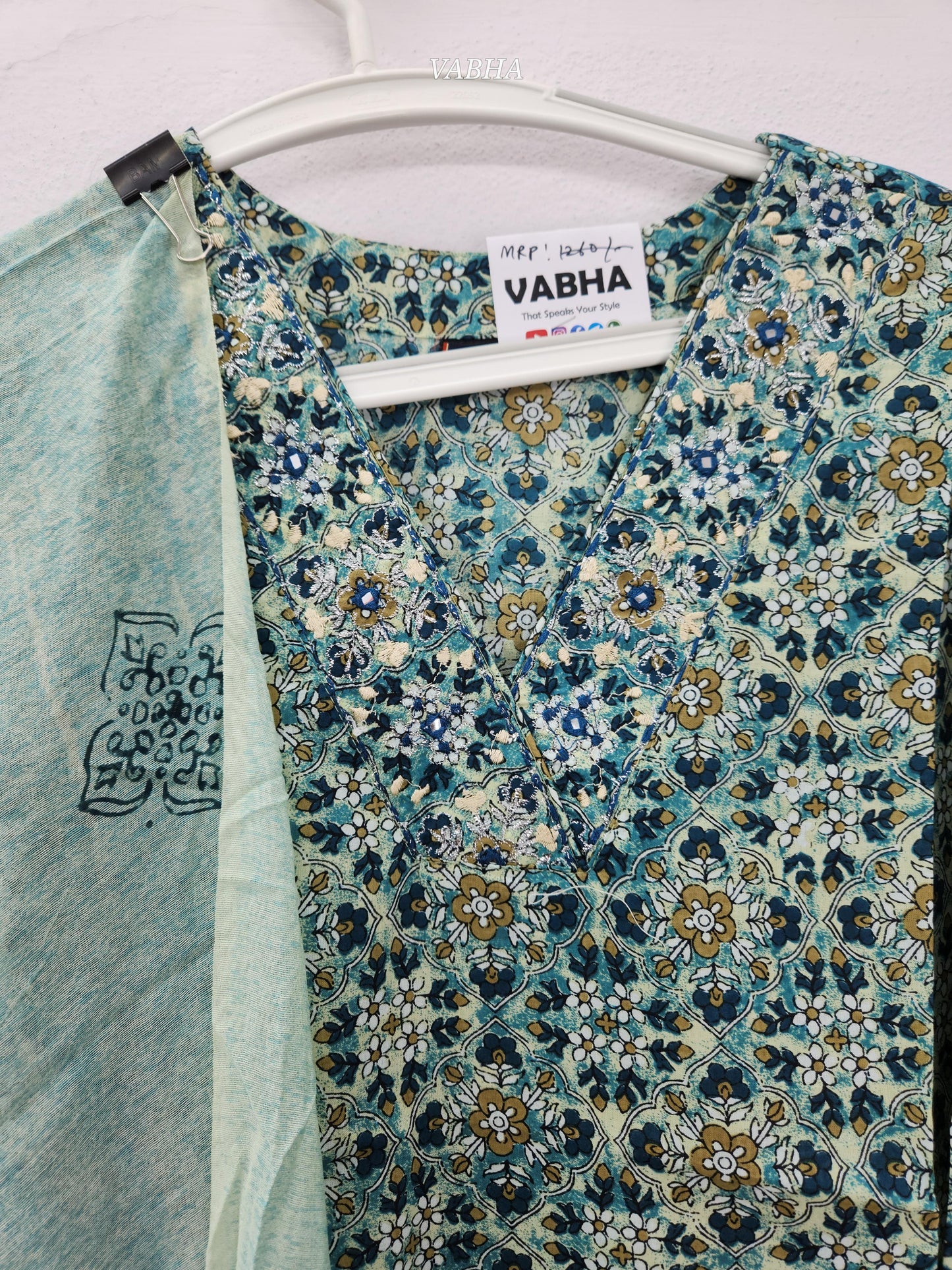 KPD160 Green Semi Cotton V Neck Floral Print Straight Cut Kurti Pant Duppatta