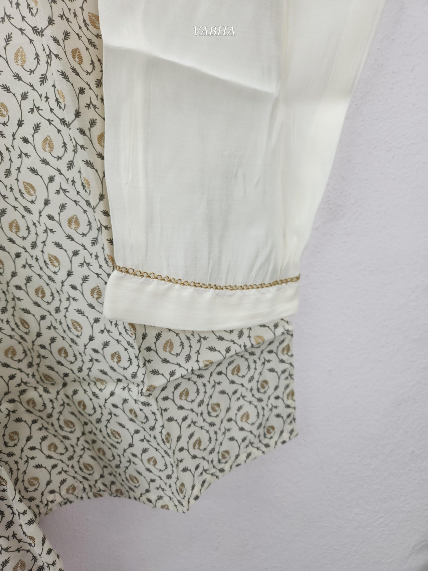 KPD161 White Roman Silk Round Neck Thread Embroidery Printed Style Straight Cut Kurti Pant Duppatta
