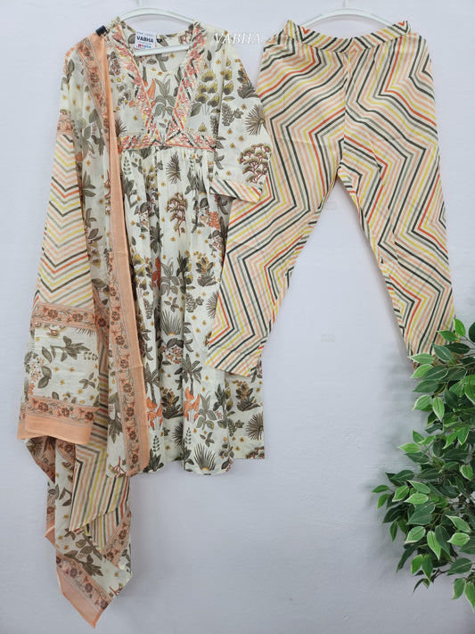 KPD218 Cream Orange Cotton Round Neck Floral Thread Embroidery A Line  Kurthi Pant Duppatta