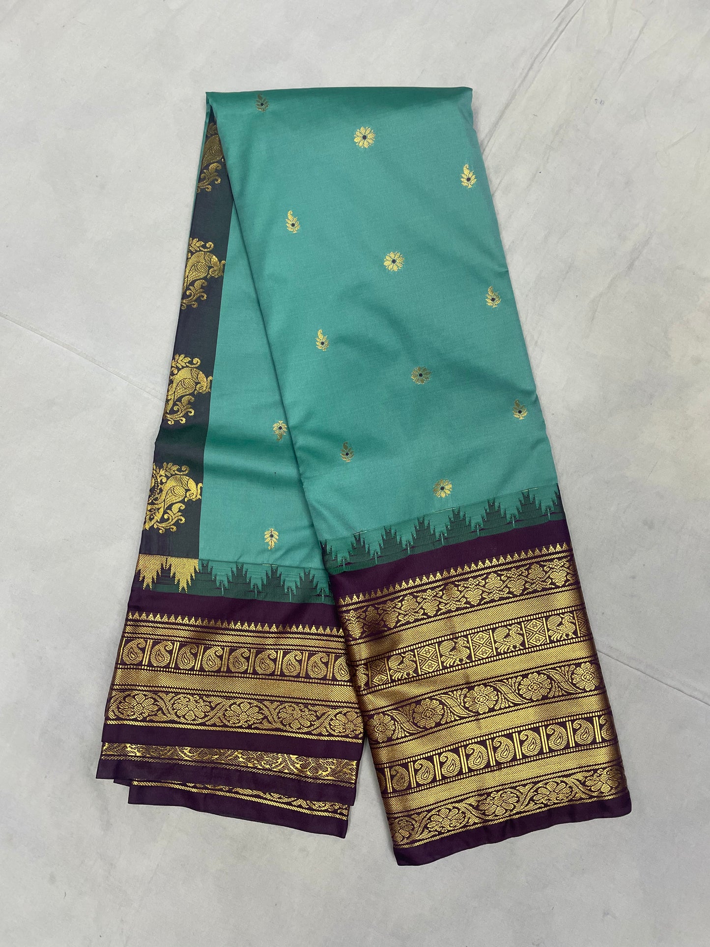 GS01 Semi Gadwal Pattu Saree