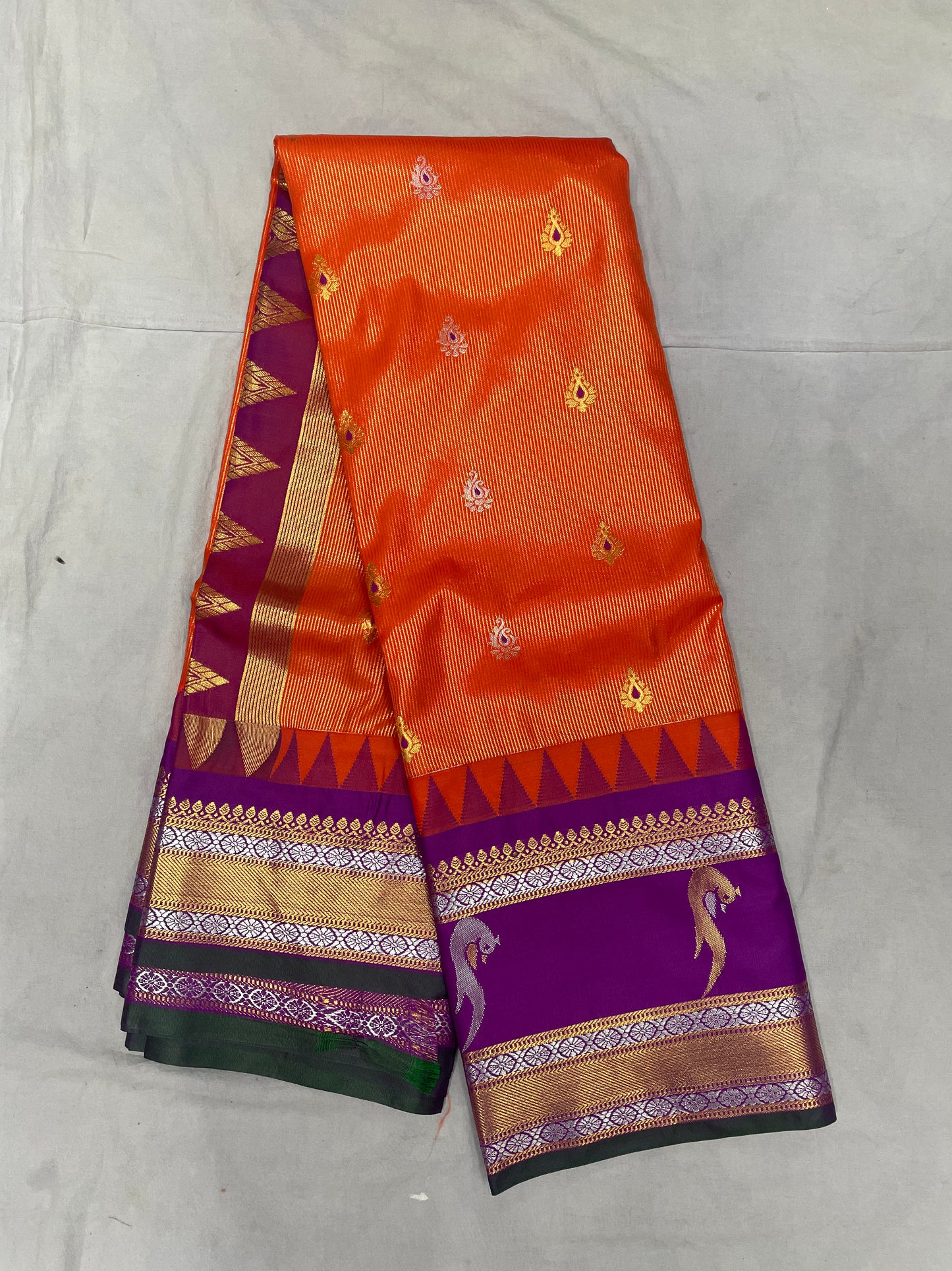 GS02 Semi Gadwal Pattu Saree