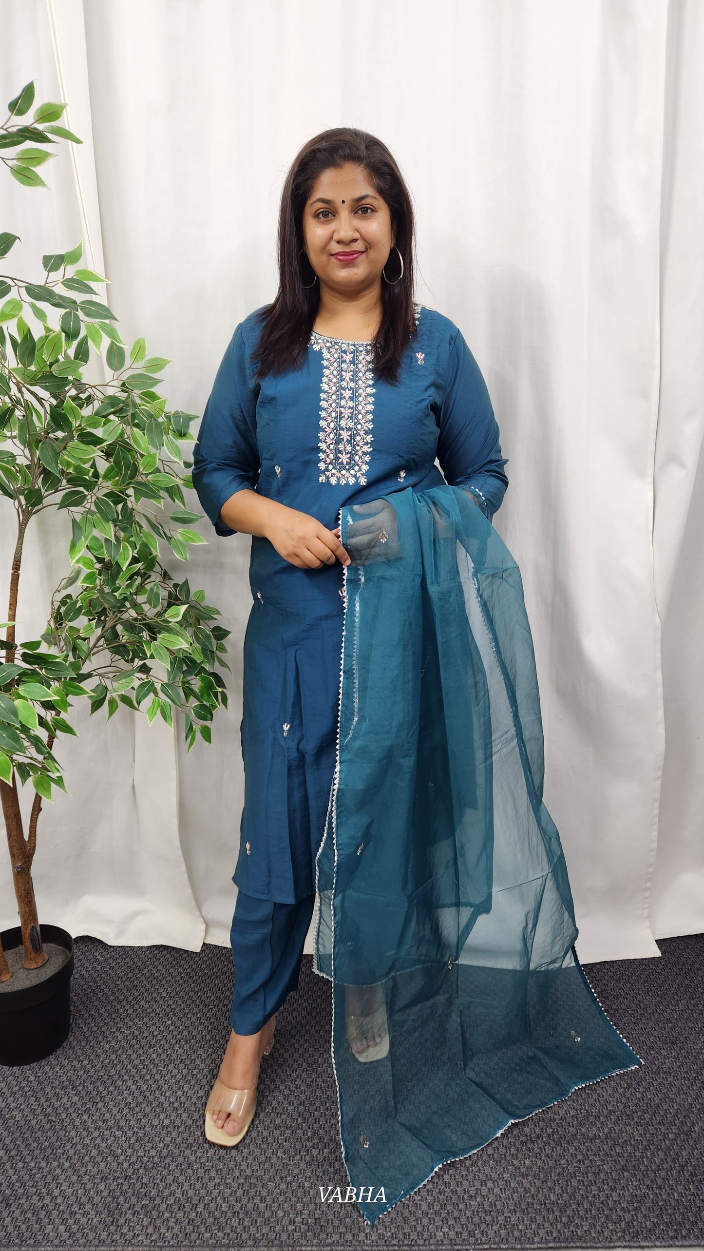 KPD20 Navy Blue Dola Silk Kurti Pant Dupatta