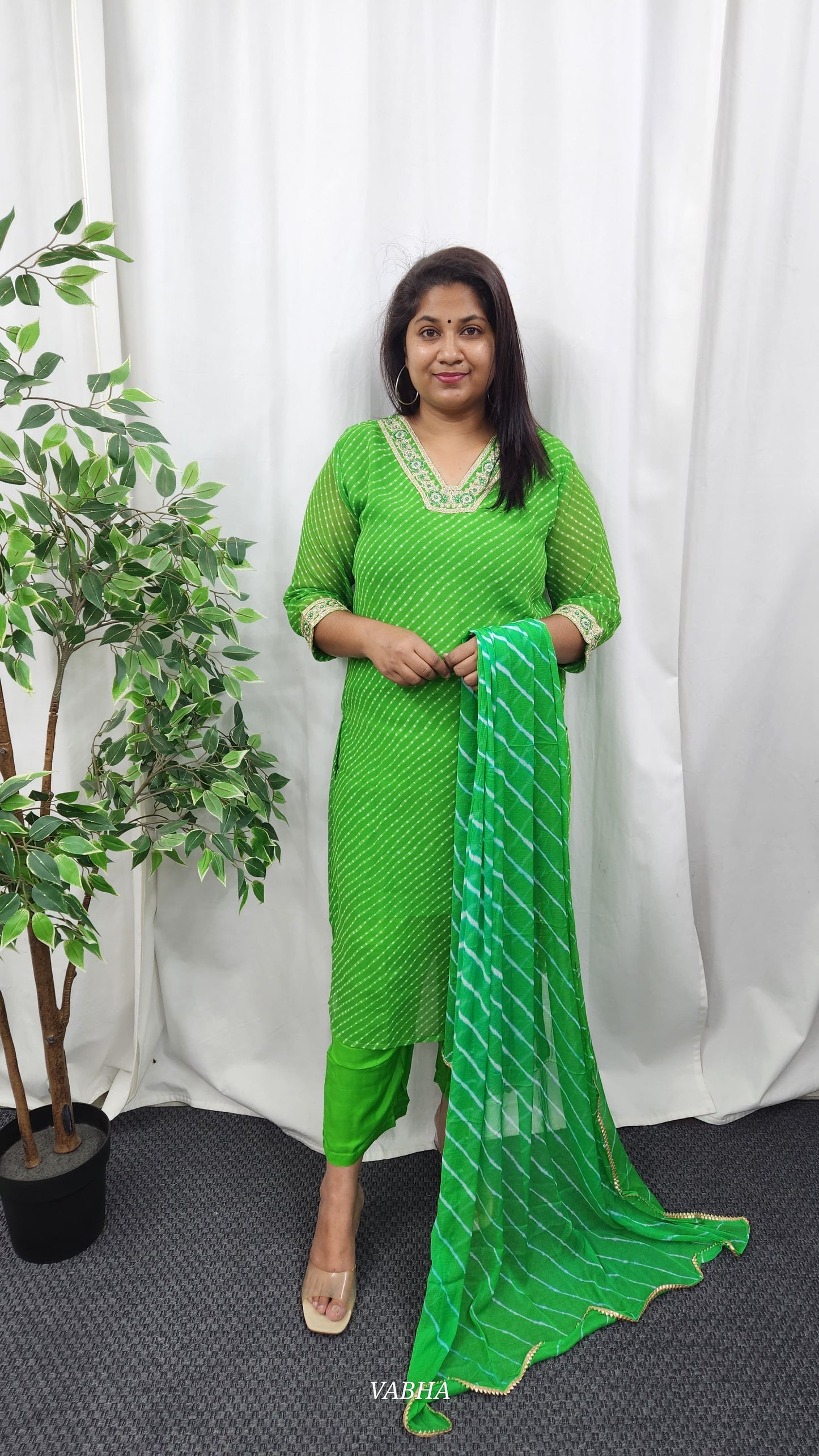 KPD38 Parrot Green Georgette Kurti Pant Dupatta