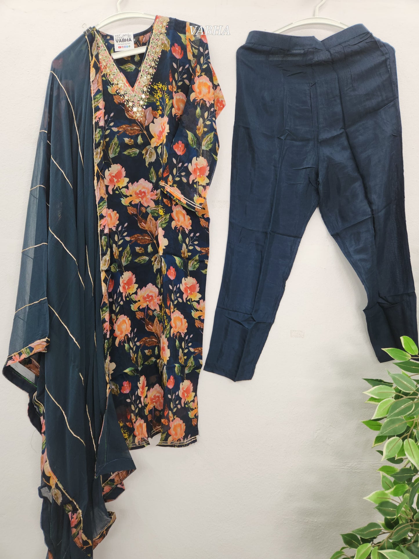 KPD86 Navy Blue Organza Digital Print With Heavy V-Neck Kurti Pant Dupatta