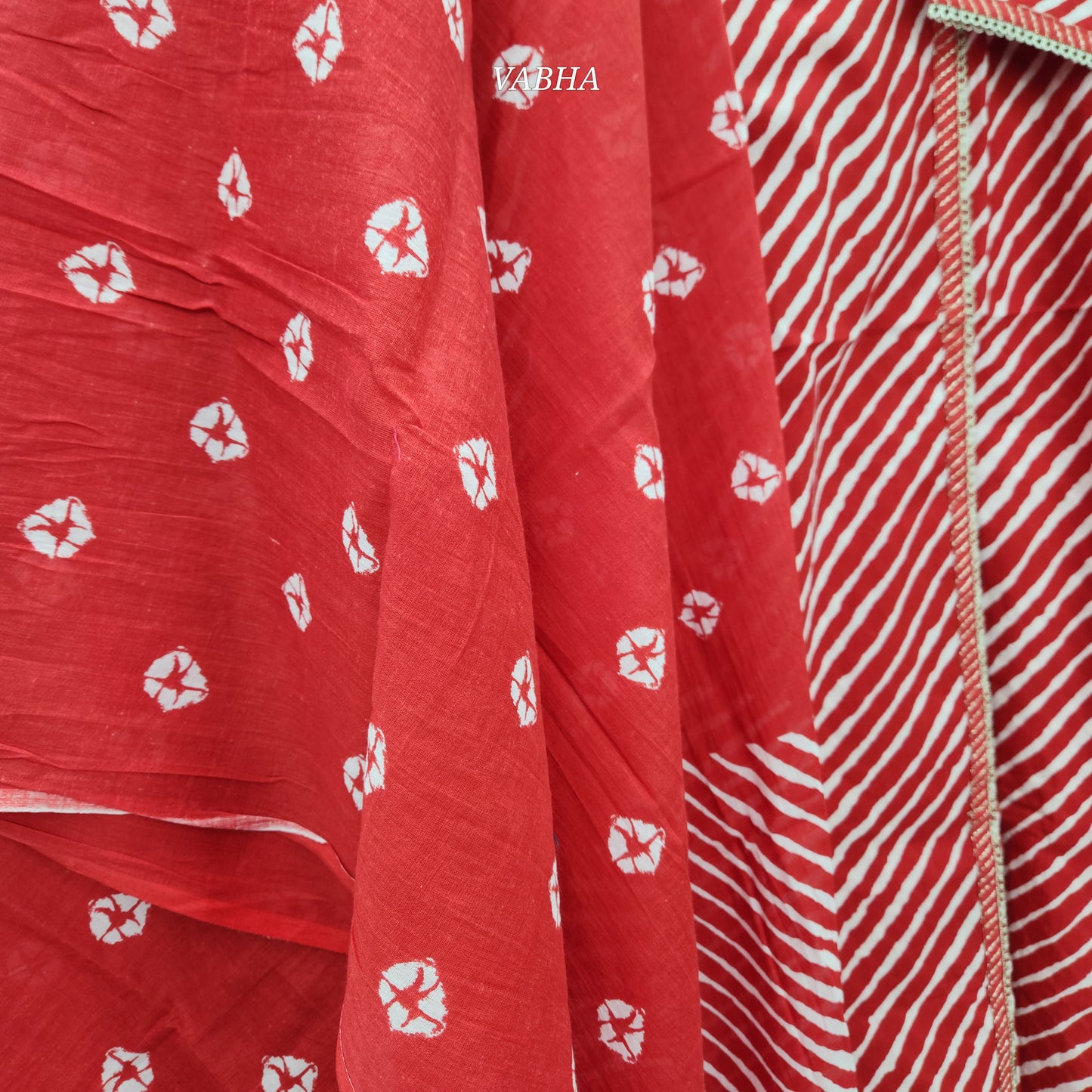 KPD54 Red Lehariya Angrakh Style V-neck Straight Cut Cotton Kurti Pant Dupatta