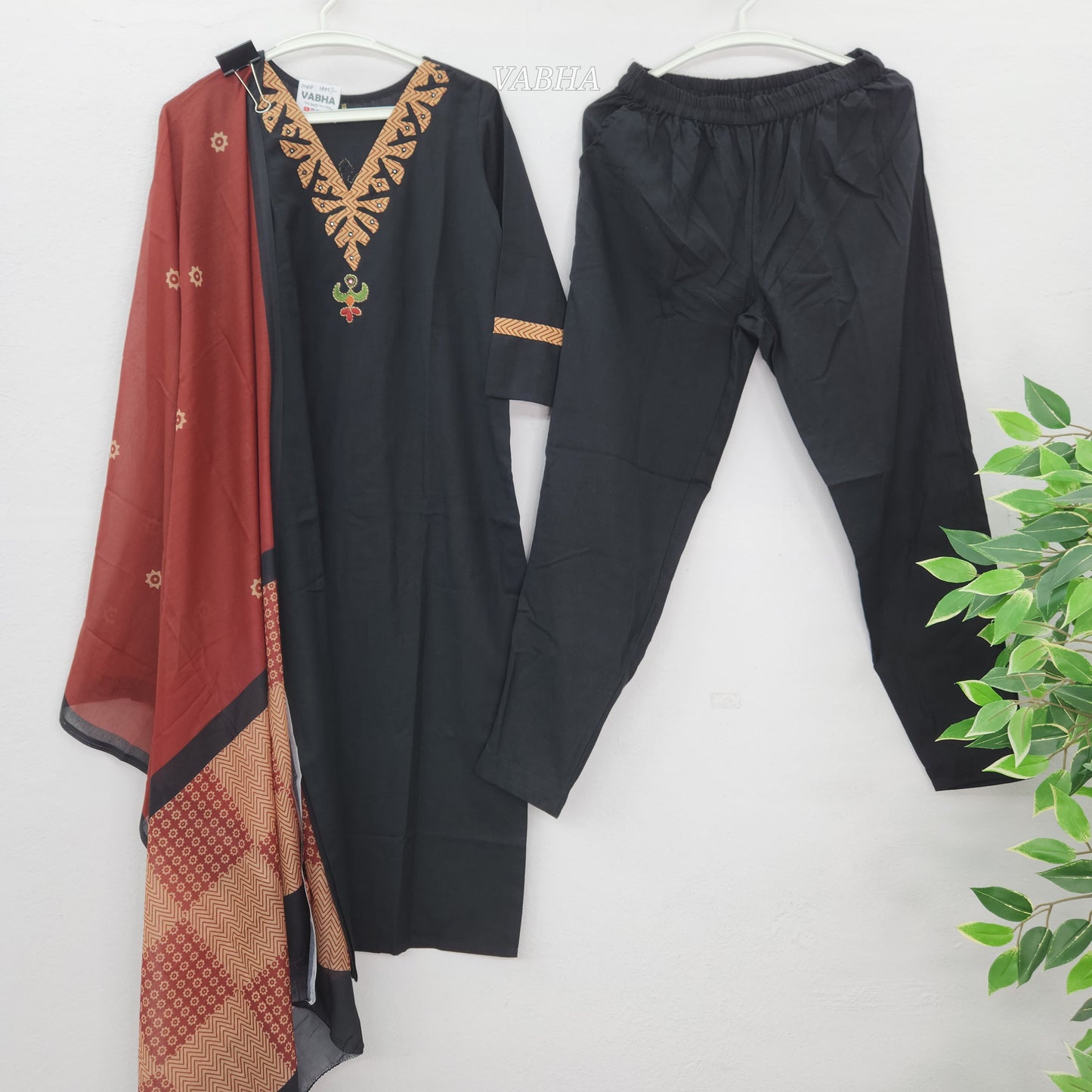 KPD60 Black V-neck Applique Design Straight Cut Cotton Kurti Pant Dupatta
