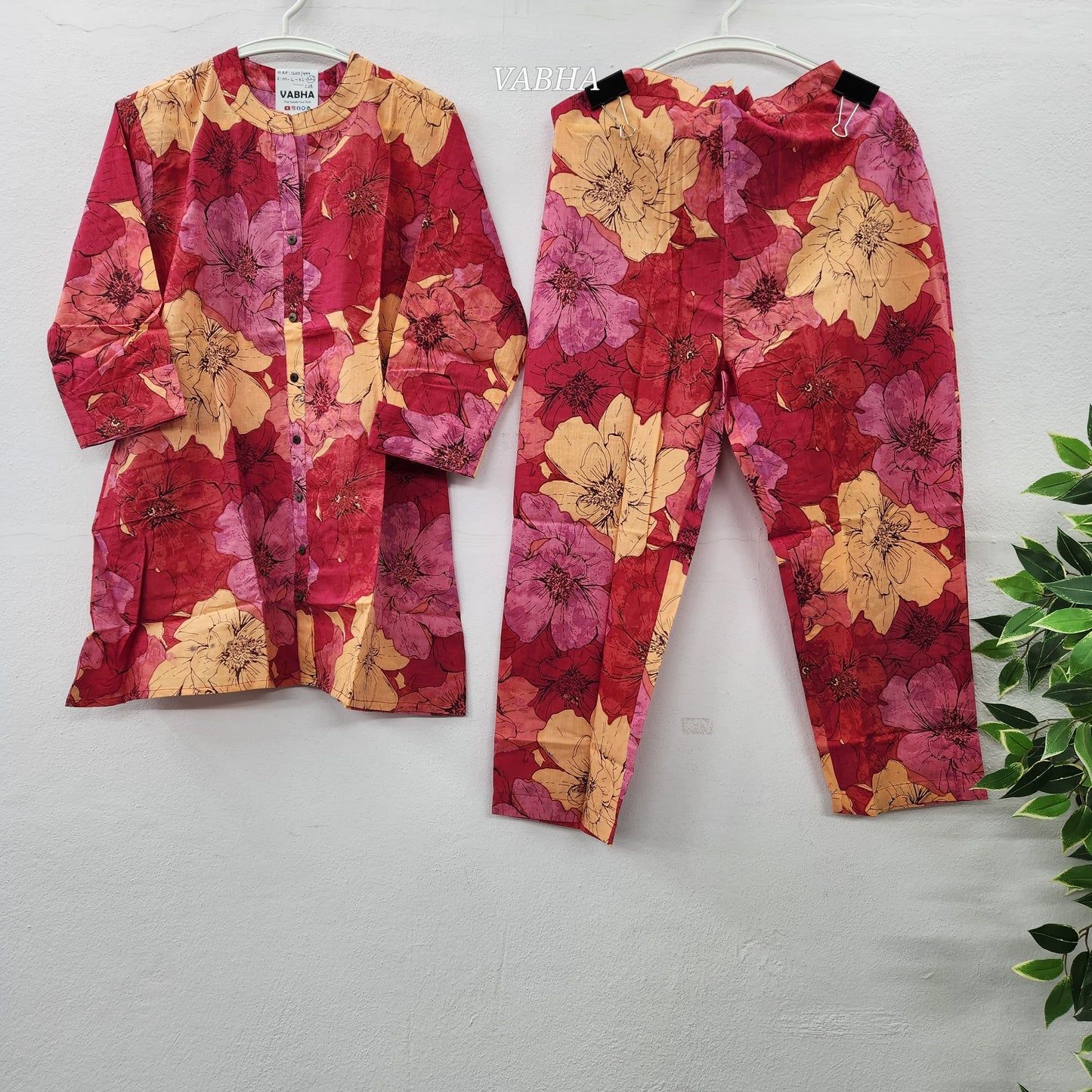 C28 Pink Floral High Neck 3/4th Hands Cotton Co-Ord Set
