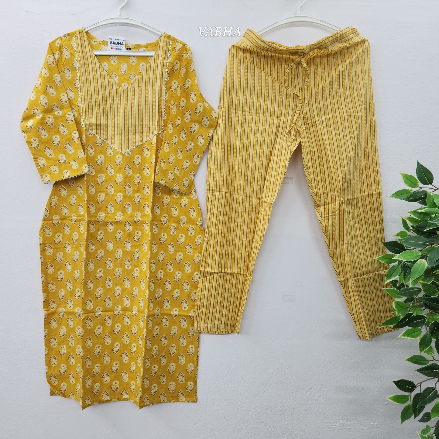 C32 Mustard Yellow Floral Cotton Co-Ord Set