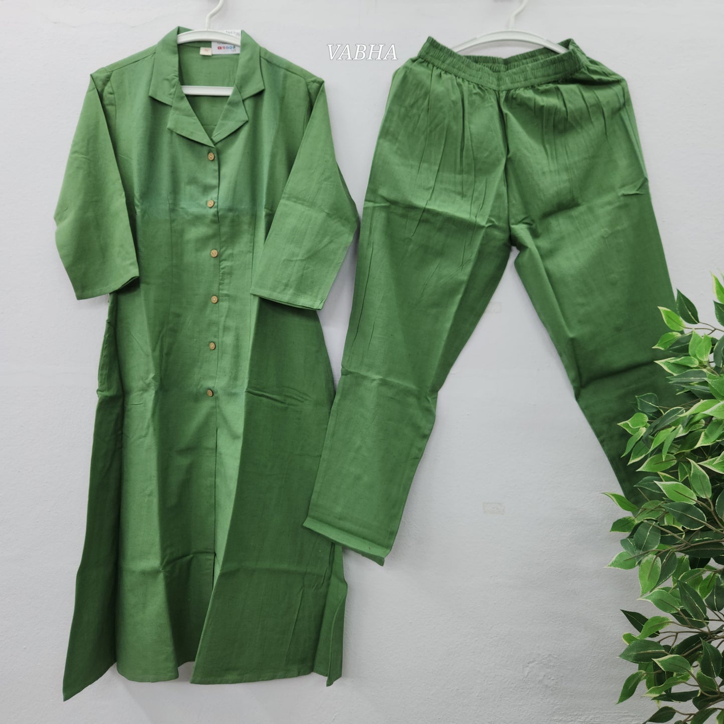 C56 Pista Green Slub Cotton Collared A-line Co-Ord Set