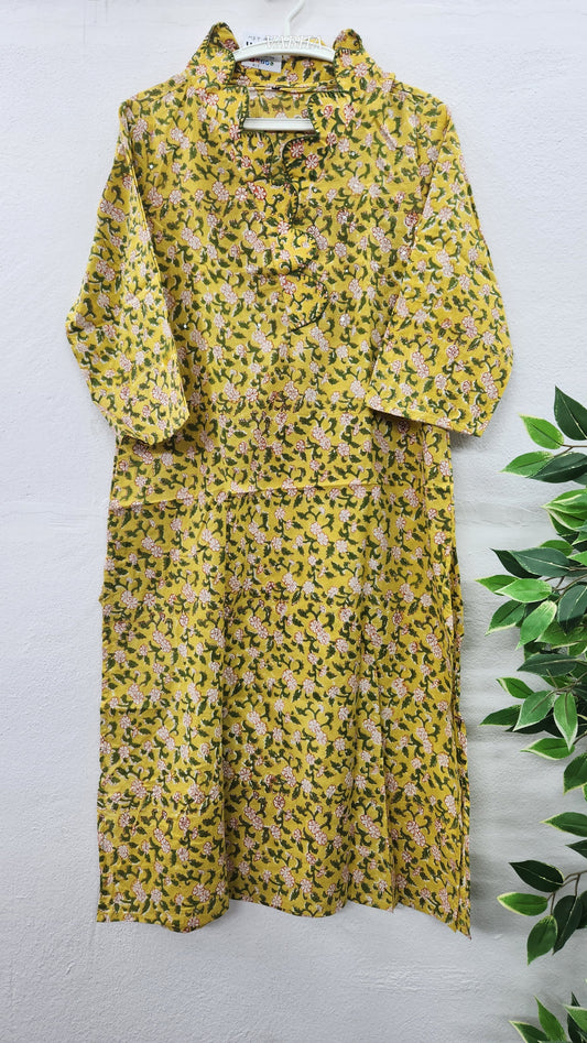 K15 Yellow Scalop Neck Straight Cut Cotton Kurti