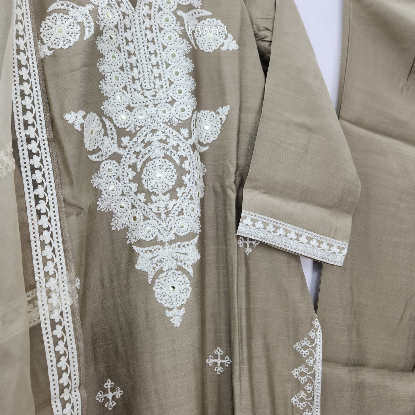 KPD69 Soft Roman Silk Thread Embroidery Beige Colour Kurti Pant and Organza Dupatta